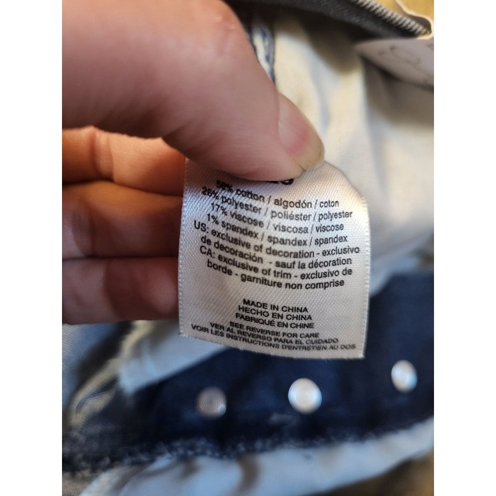 Jessica Simpson Infinite High Waist Crochet Cut Off jean Shorts, 29, NWT - Picture 6 of 6